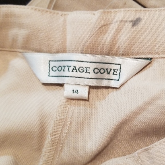 Beautiful slacks - Picture 3 of 4